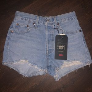 Levi’s 501 shorts